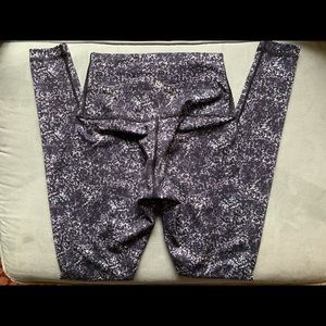 Lululemon High-Rise Roll Down Scallop Sz S